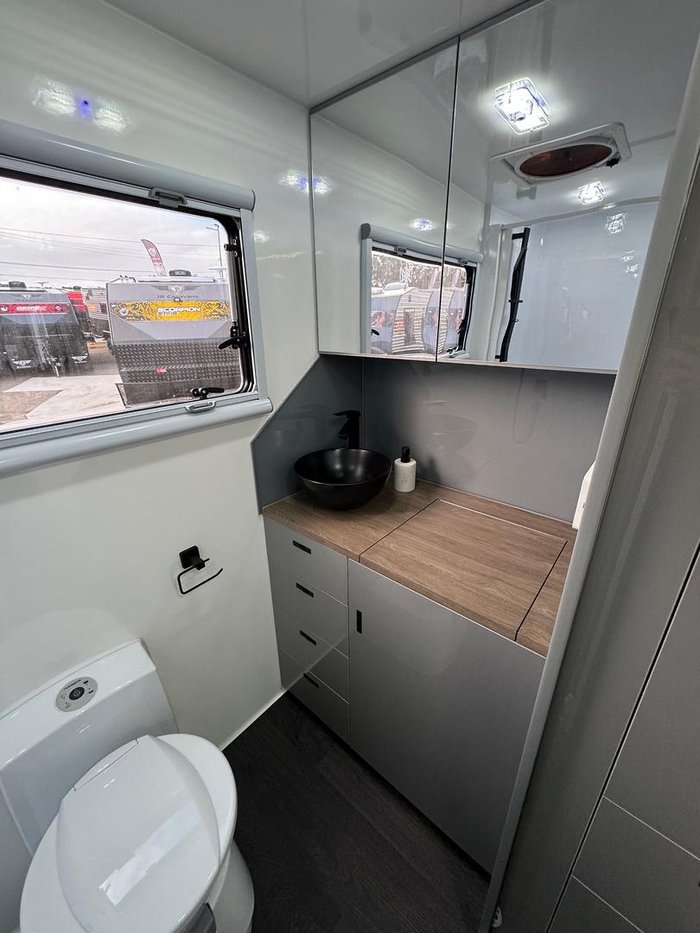2024 JB Caravans Motorhome
