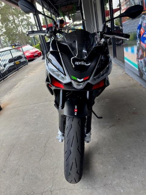 2023 Aprilia Tuono 660 Factory Tuono Black