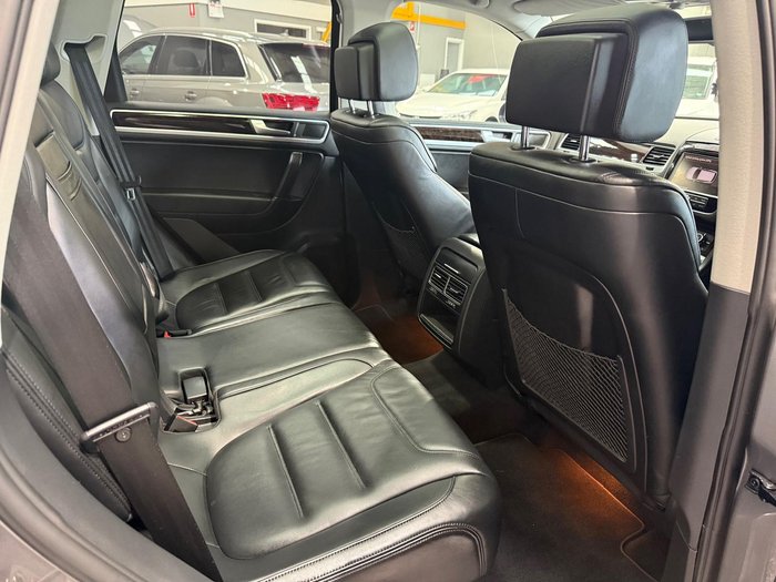 2012 Volkswagen Touareg V6 TDI 7P MY12.5 Four Wheel Drive Canyon Grey