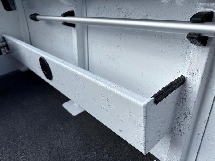 2025 QUINTREX 450 Fishabout Pro