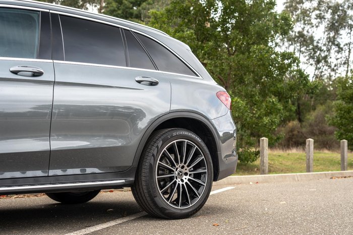 2019 Mercedes-Benz GLC-Class GLC200