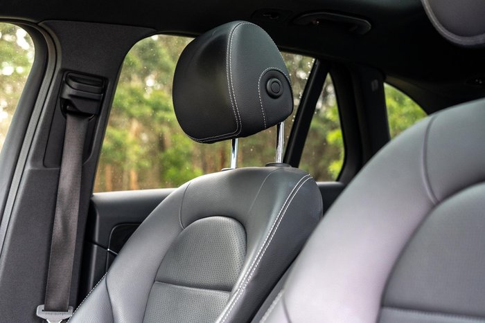 2019 Mercedes-Benz GLC-Class GLC200