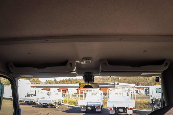 2024 Hino 917 Mt 4200 Wide Crew Tip Pro White
