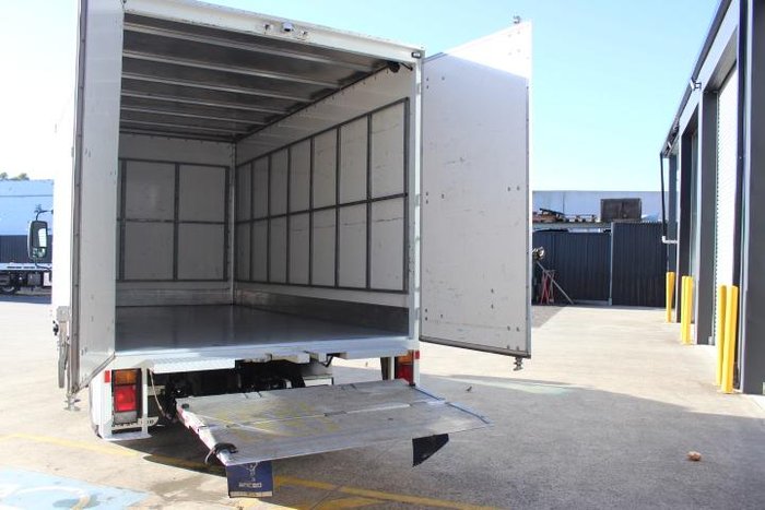 2021 Isuzu N Series NNR 45-150 WHITE