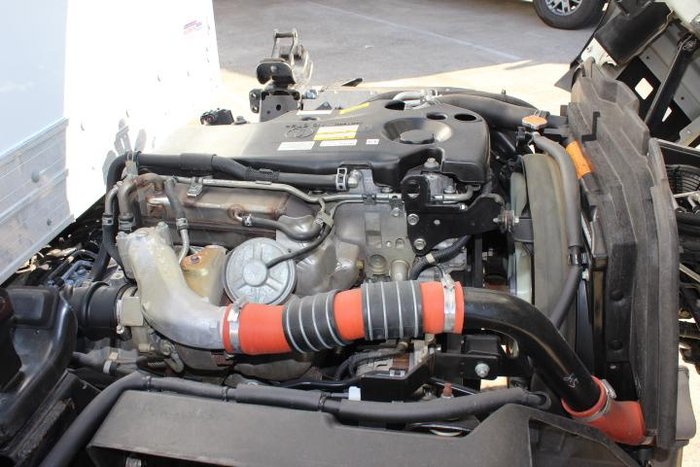 2021 Isuzu N Series NNR 45-150 WHITE