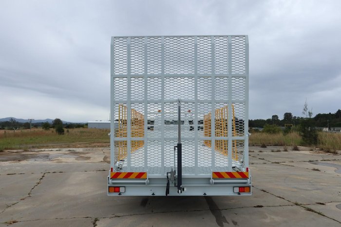 2016 Fuso Canter 918 Duonic Auto