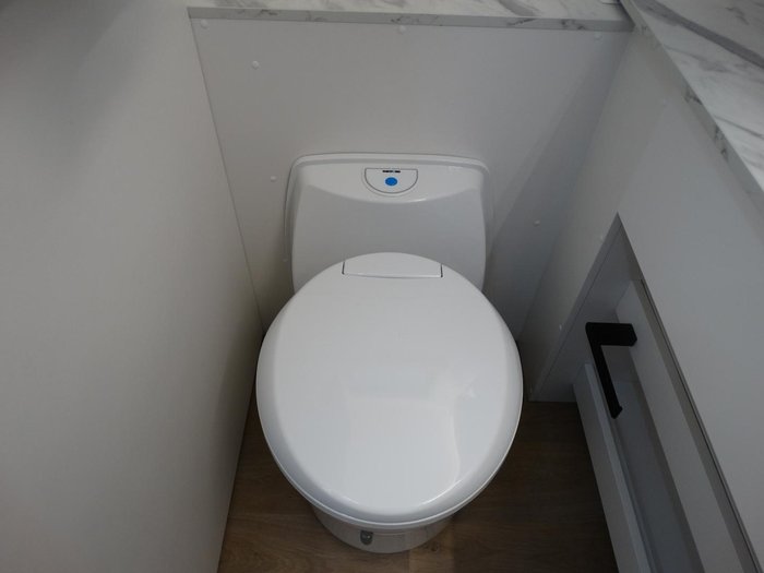 2025 New Age Caravans Mr19er Embark My25