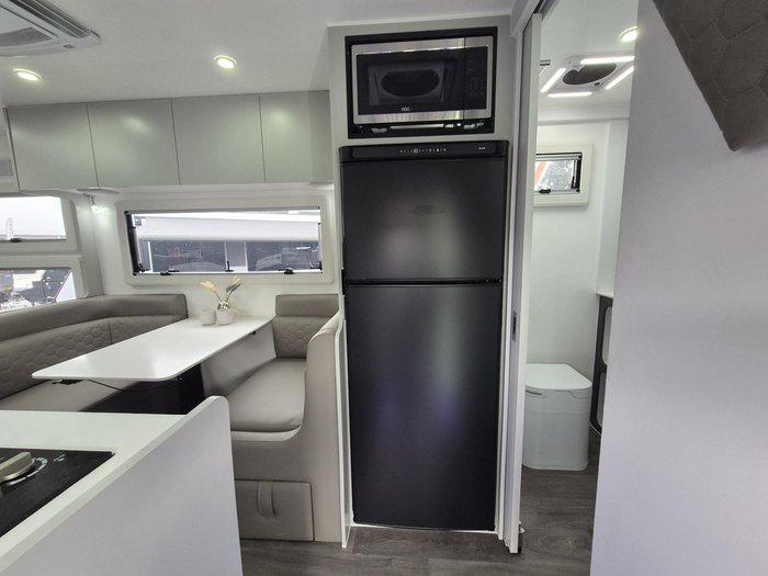 2024 Platinum 19.6 Cxr Tandem Axle