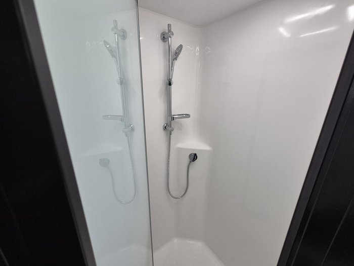 2024 Platinum 19.6 Cxr Tandem Axle Monster Savings