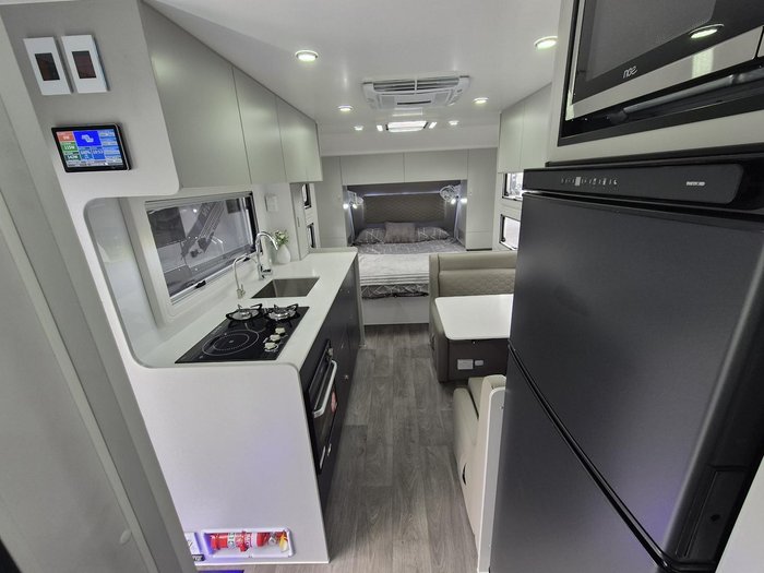 2024 Platinum 19.6 Cxr Tandem Axle