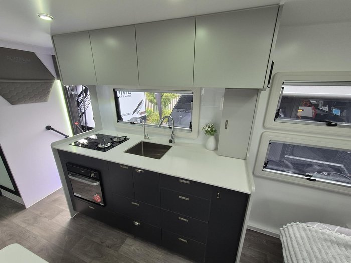 2024 Platinum 19.6 Cxr Tandem Axle Monster Savings