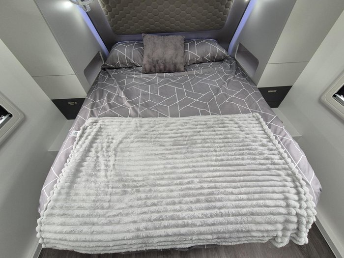 2024 Platinum 19.6 Cxr Tandem Axle Monster Savings