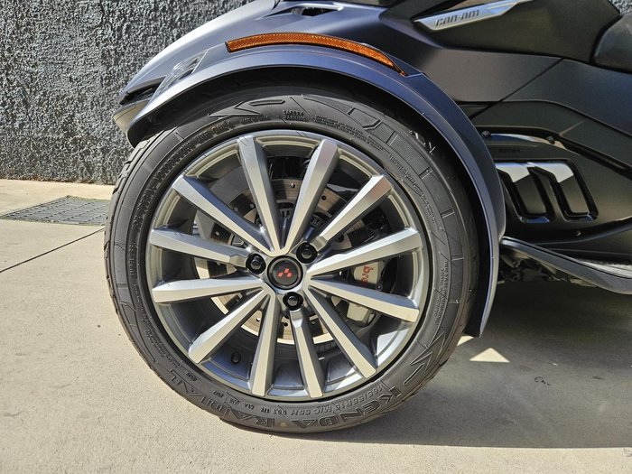 2022 Can-Am Spyder RT Sea-to-Sky Spyder RT Blue