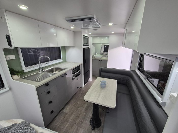 2025 Vivid Caravans VIVID EXPLORER 17