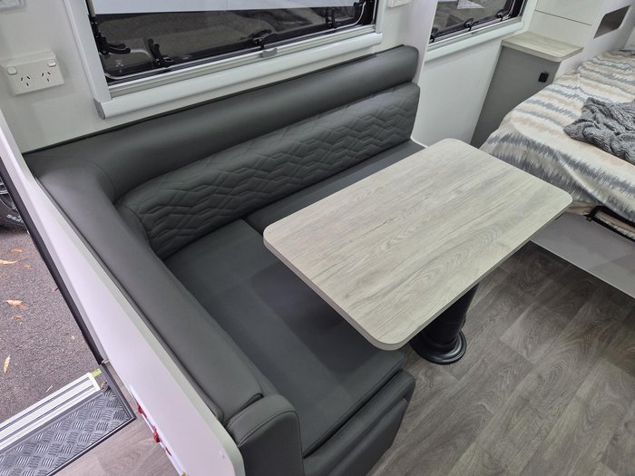 2025 Vivid Caravans VIVID EXPLORER 17