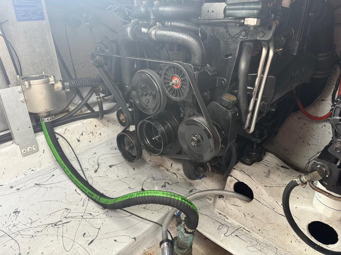 2006 Sunrunner 3700LE