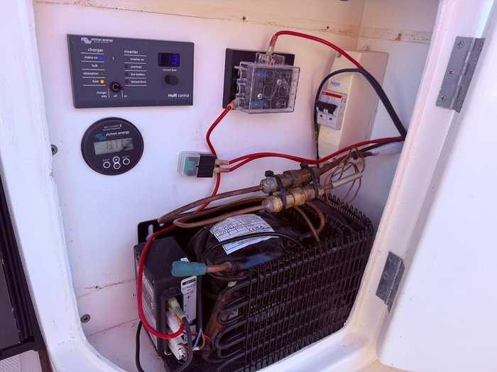 2006 Sunrunner 3700LE