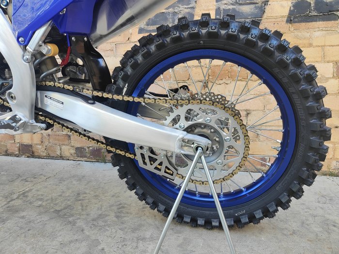 2025 YAMAHA YZ450F MOTOCROSS BLUE