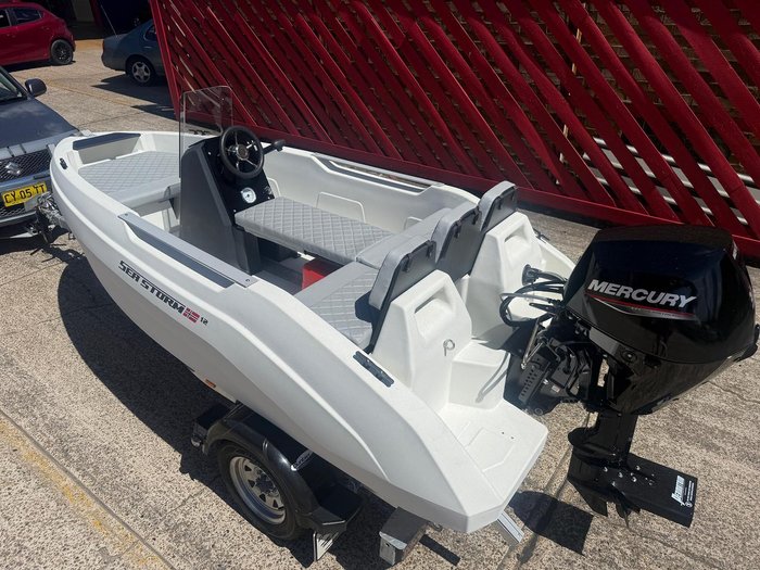 2025 Sea Storm 12 Advantage