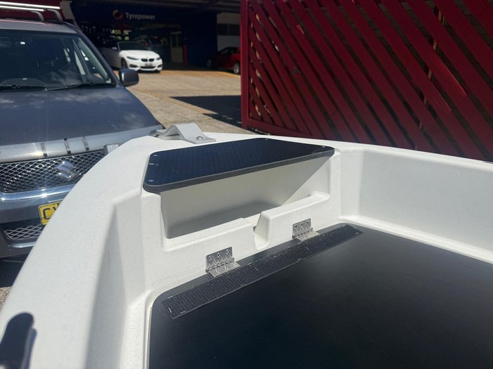 2025 Sea Storm 12 Advantage