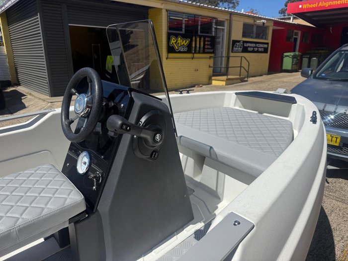 2025 Sea Storm 12 Advantage