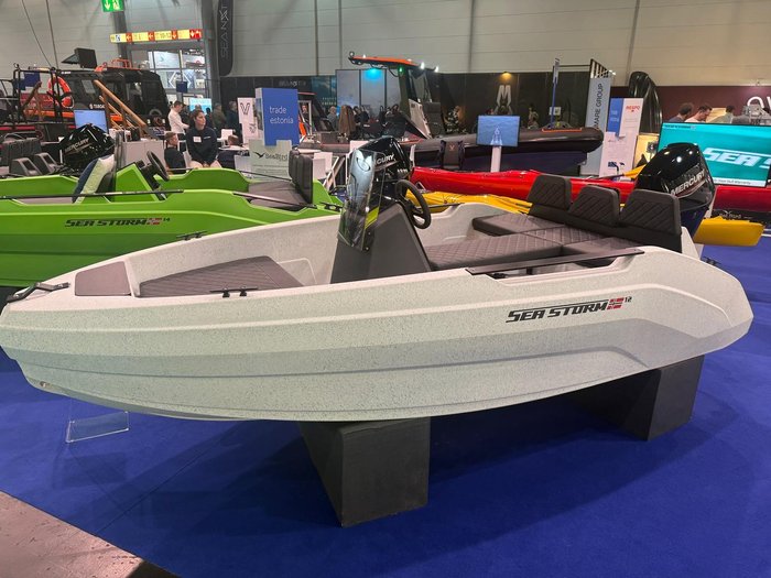 2025 Sea Storm 12 Advantage