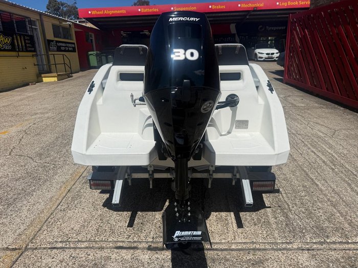 2025 Sea Storm 12 Advantage