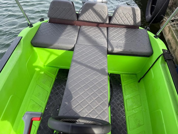 2025 Sea Storm 12 Advantage