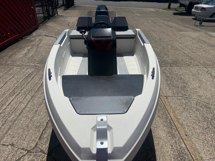 2025 Sea Storm 12 Advantage