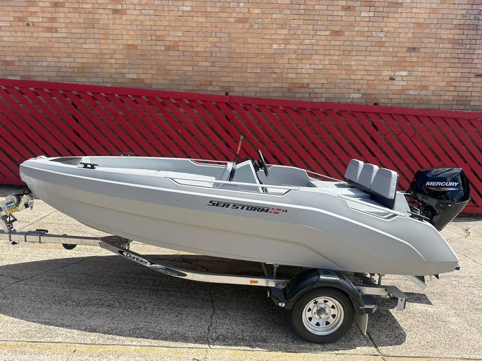 2025 Sea Storm 14 Advantage