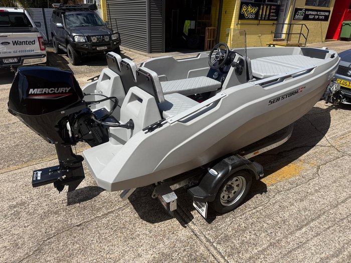 2025 Sea Storm 14 Advantage