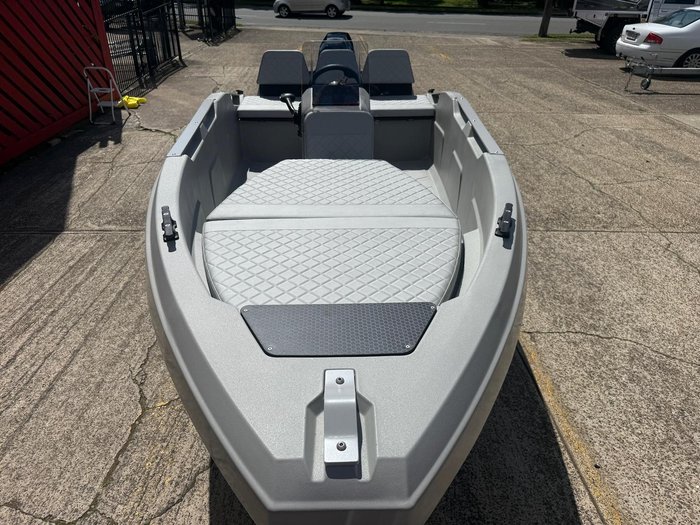 2025 Sea Storm 14 Advantage