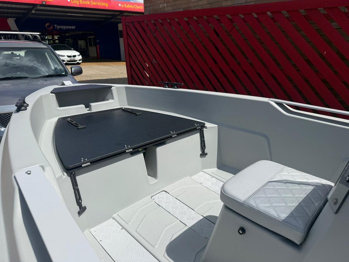 2025 Sea Storm 14 Advantage