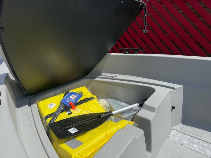 2025 Sea Storm 14 Advantage