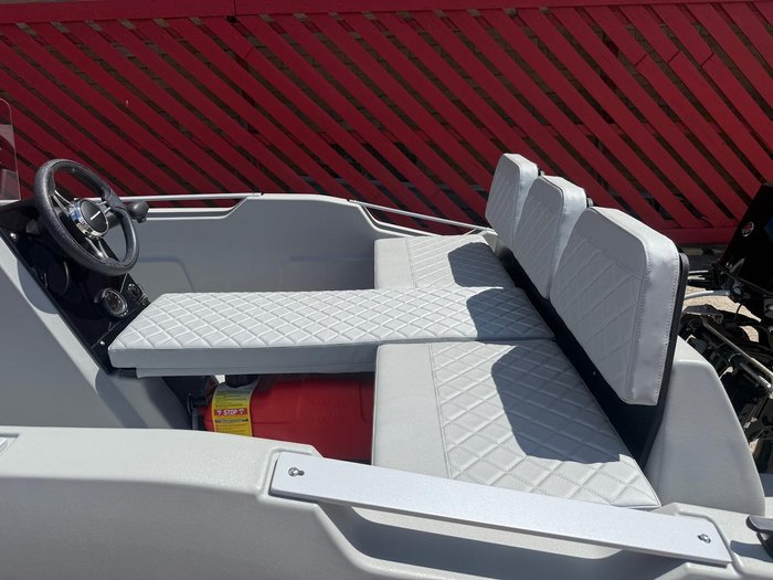 2025 Sea Storm 14 Advantage