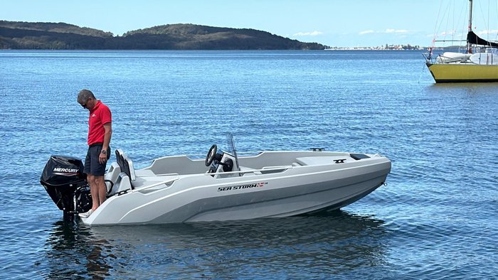 2025 Sea Storm 14 Advantage