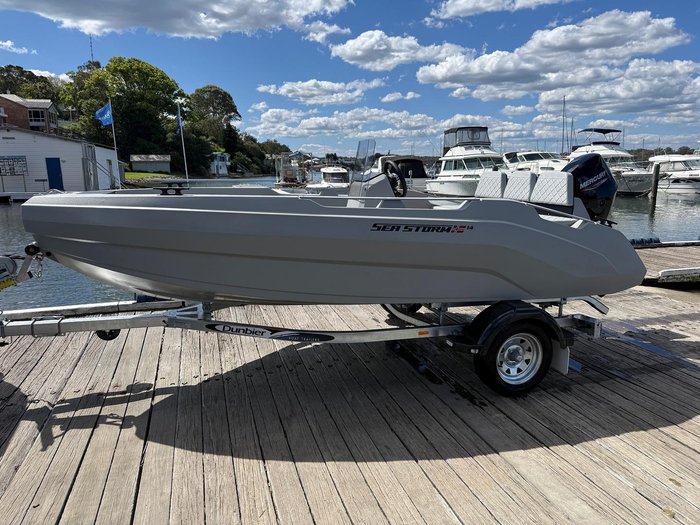 2025 Sea Storm 14 Advantage