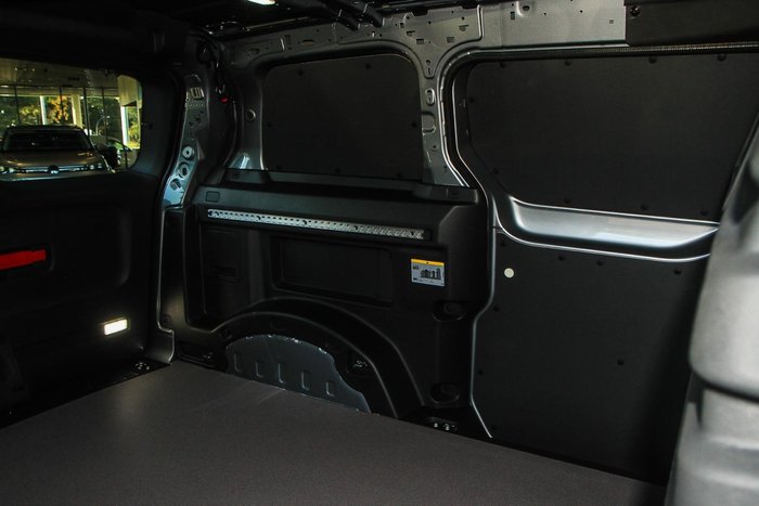 2025 Volkswagen ID. Buzz Cargo BEV550