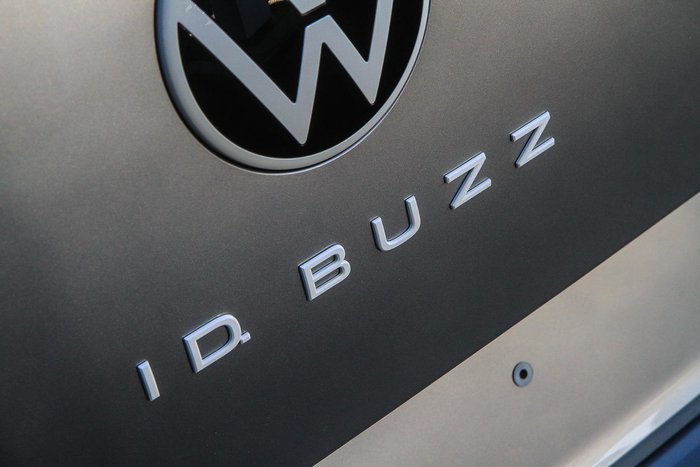 2025 Volkswagen ID. Buzz Cargo BEV550