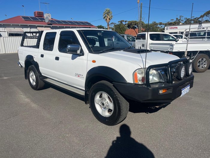 2015 Nissan Navara ST-R D22 S5 4X4 Dual Range Polar White