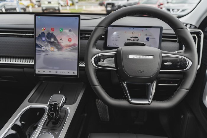 2025 Jaecoo J7 Track