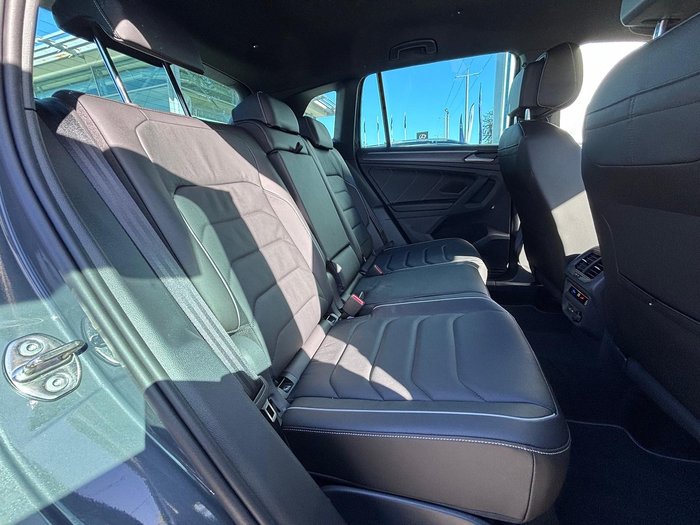 2024 Volkswagen Tiguan 162TSI R-Line