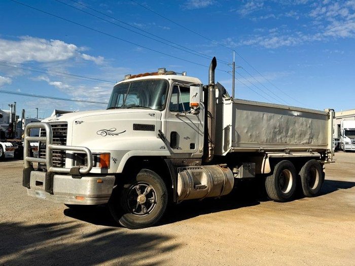 1994 Mack Chr 6X4 Tipper