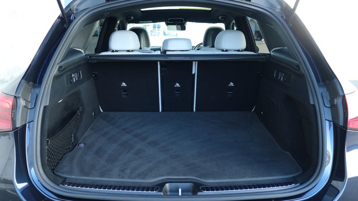 2024 Mercedes-Benz GLC-Class GLC300