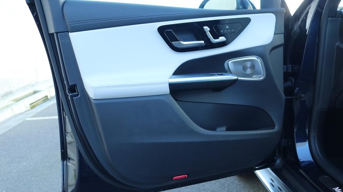 2024 Mercedes-Benz GLC-Class GLC300