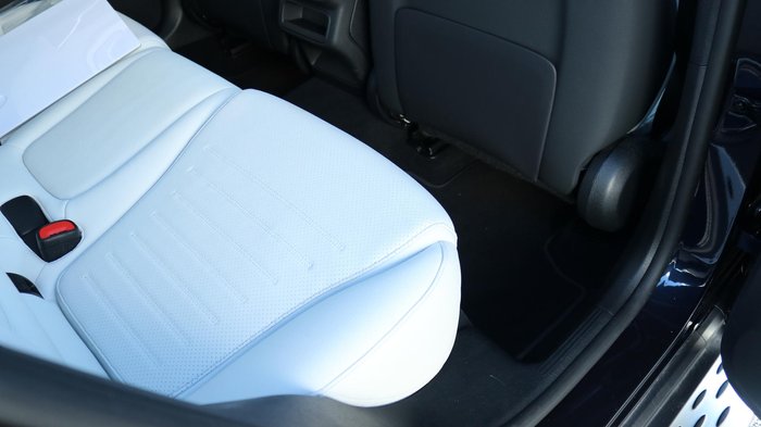 2024 Mercedes-Benz GLC-Class GLC300