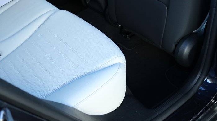 2024 Mercedes-Benz GLC-Class GLC300