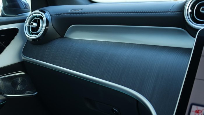 2024 Mercedes-Benz GLC-Class GLC300