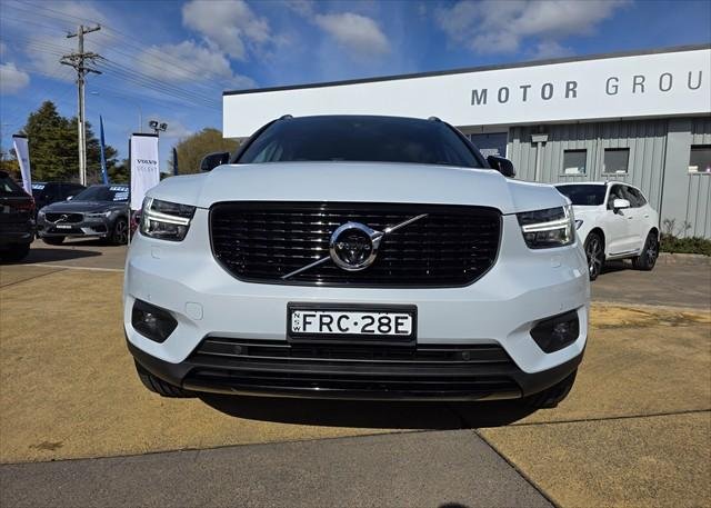 2020 Volvo XC40 T5 R-Design