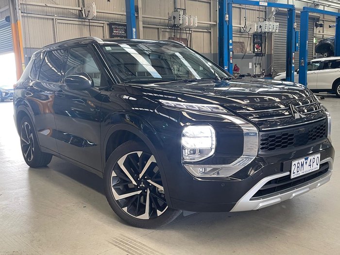 2024 Mitsubishi Outlander Exceed